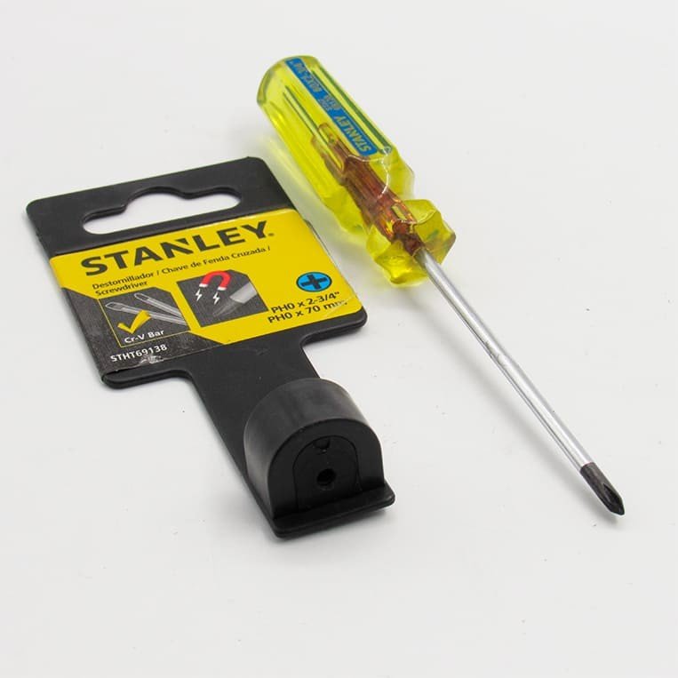 Destornillador Stanley Pro 1/8 X 2. 3/4 Estrella M/amarillo 691388